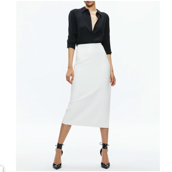 Alice + Olivia Maeve Vegan Leather Slip Skirt Sz 2 Off-White - slightly stained - Picture 1 of 16
